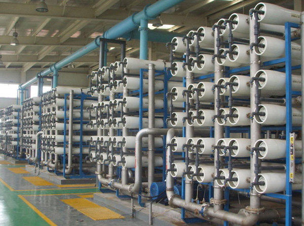 天津大港油田  6×200T/H除盐水工程